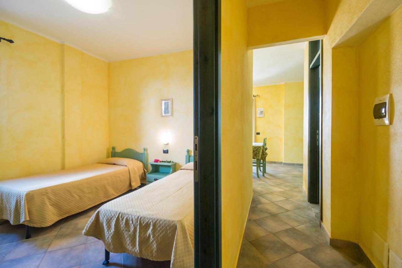 Residenza Gli Ontani Hotel Orosei Exterior photo
