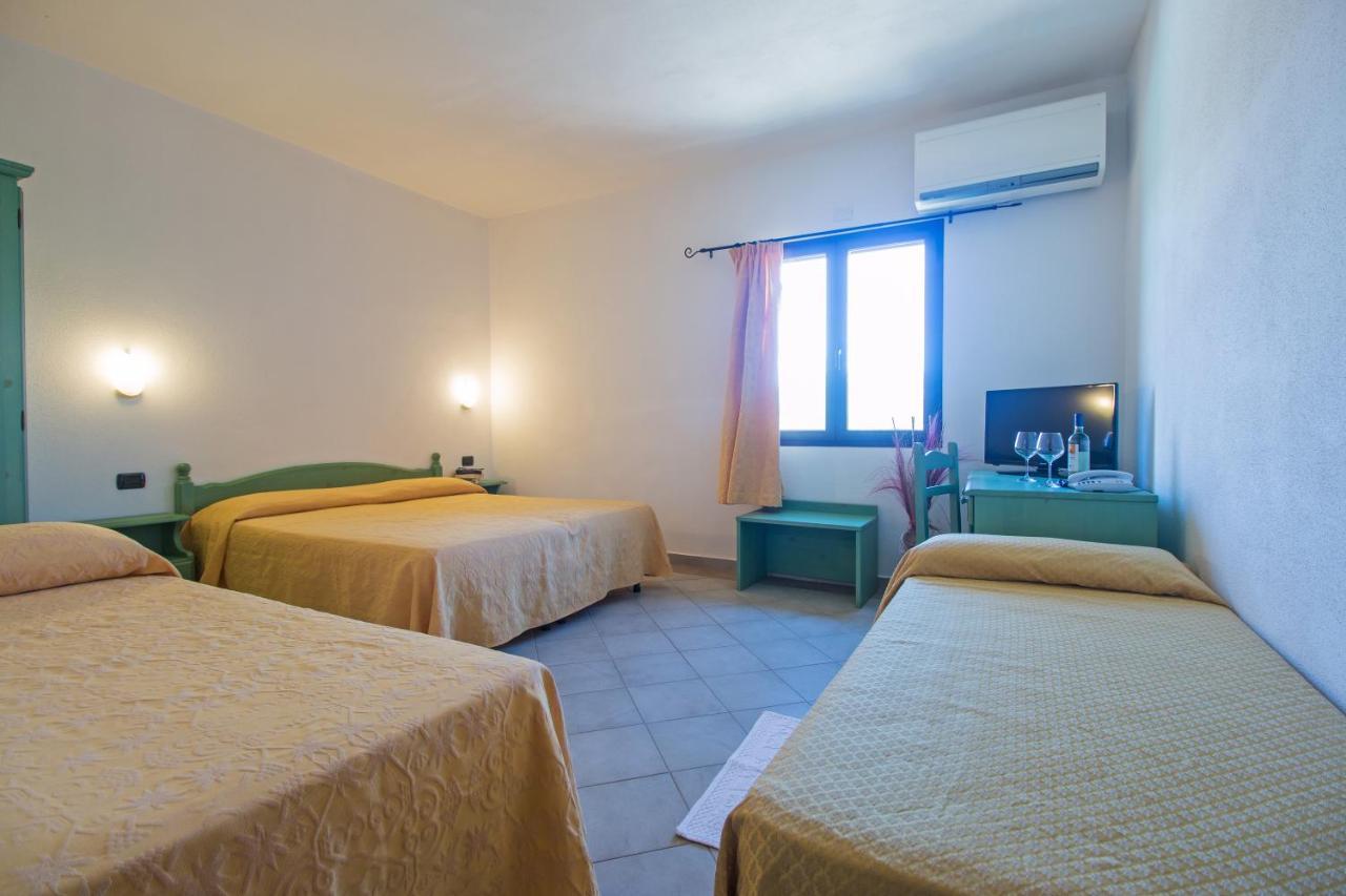 Residenza Gli Ontani Hotel Orosei Exterior photo